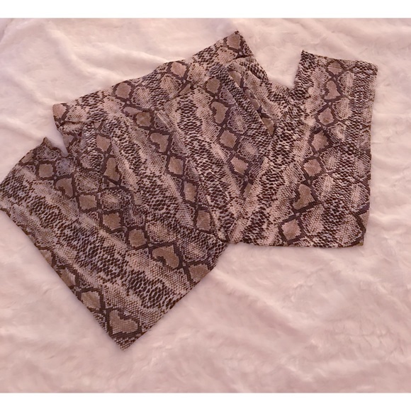 $⬇️ Snake Print Kurvy Fit Pants - Picture 4 of 8